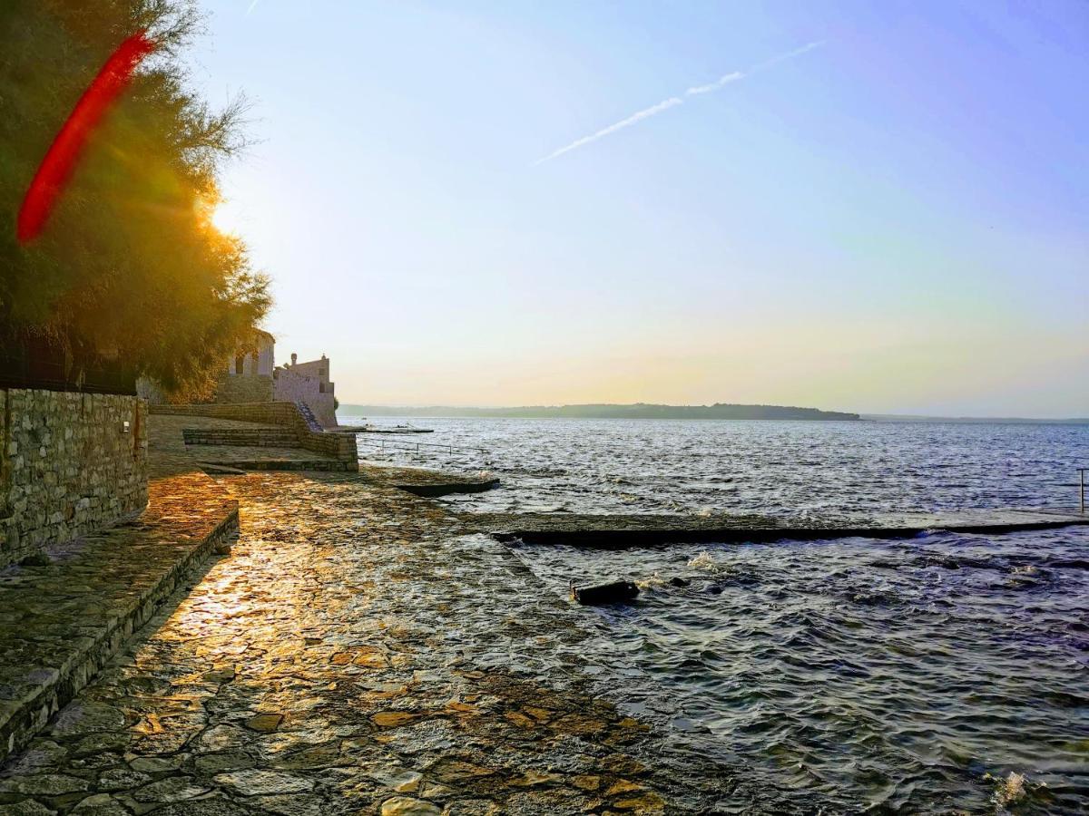 Nina Deluxe Superior 5 Star Apartment, Your Piece Of Heaven By The Sea & Park Novigrad  Exterior photo